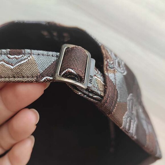 MLB Logo Embroidered Boston Red Sox Baseball Cap - Picture 5 of 9